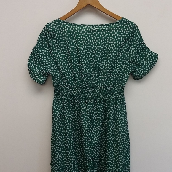 Tiered Emerald Green and White Floral Dress - Picture 9 of 13